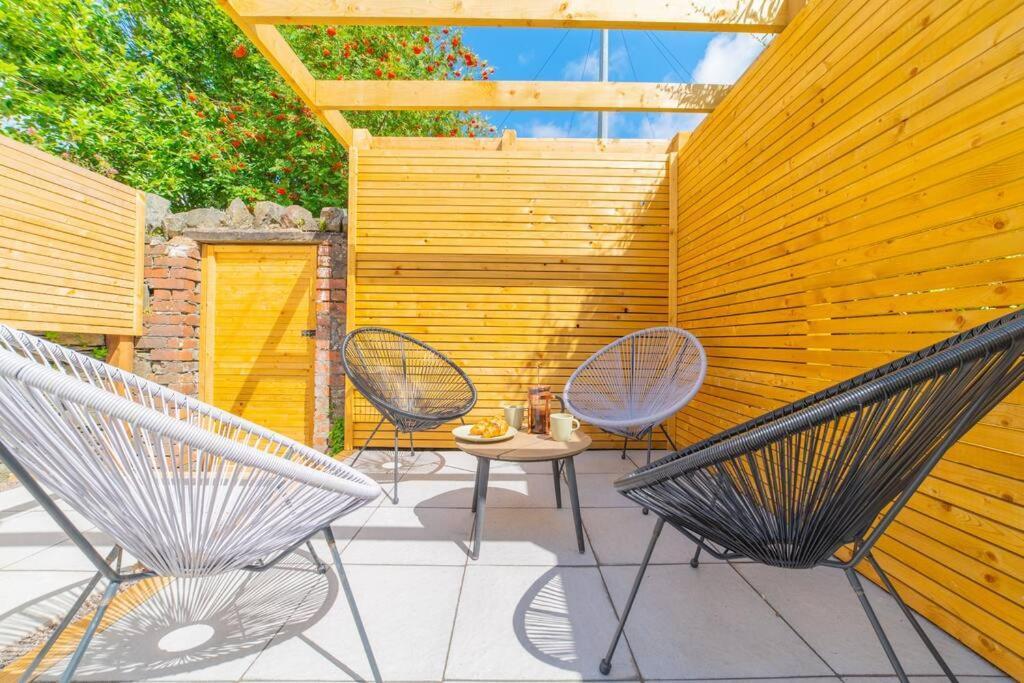 Kim'S City Escape Cardiff Ngoại thất bức ảnh